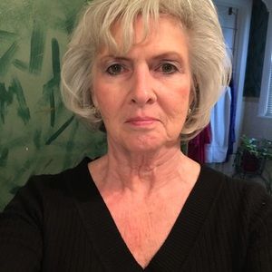 Meet your Posher, Sharon